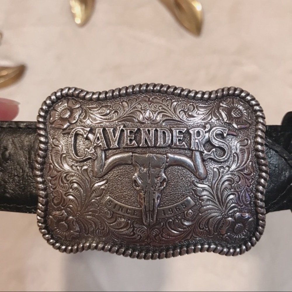 NWT Cavender’s belt SZ 20 kids
